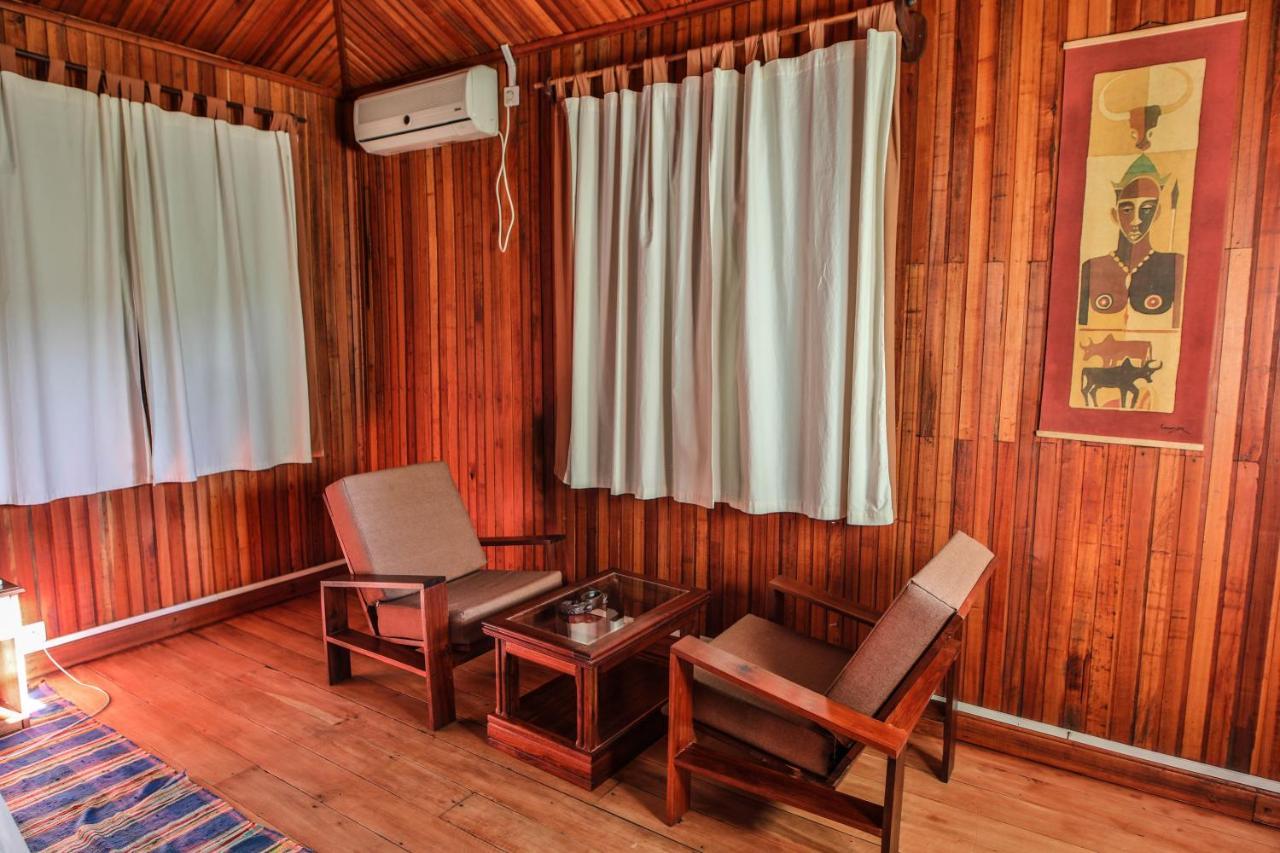 Olympe De Bemaraha Otel Bekopaka Dış mekan fotoğraf