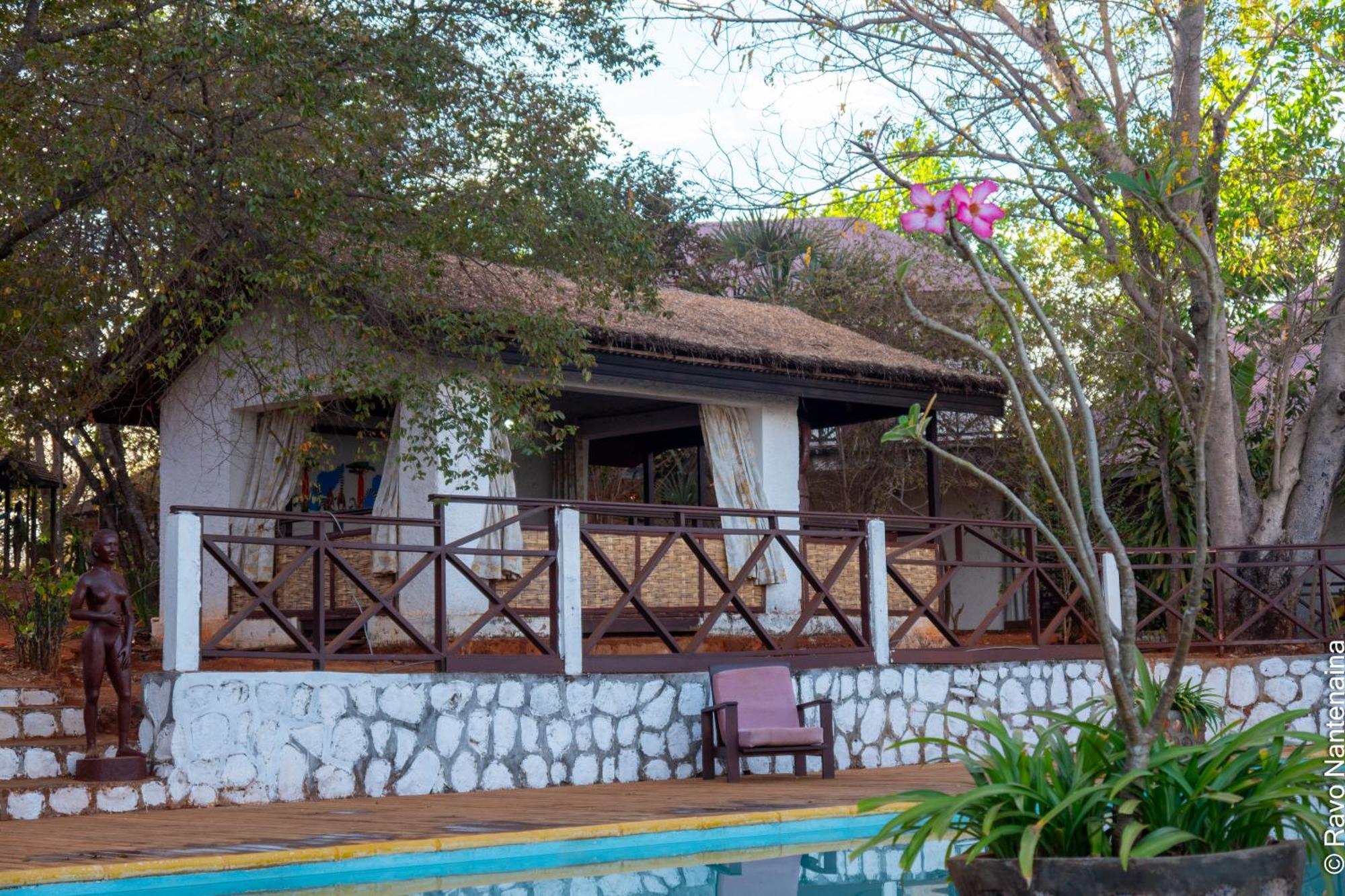 Olympe De Bemaraha Otel Bekopaka Dış mekan fotoğraf